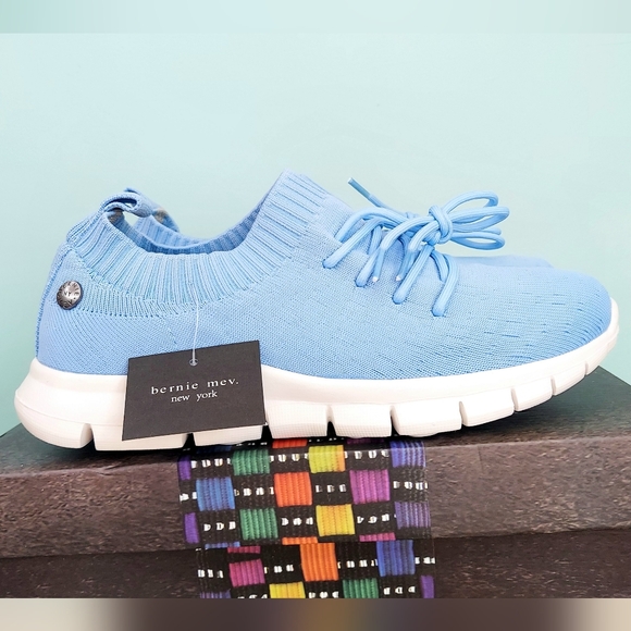 bernie mev. Shoes - Bernie Mev Plush Blue & Cream Memory Foam Vegan Sneakers Women's Size 6 & 10 NWT